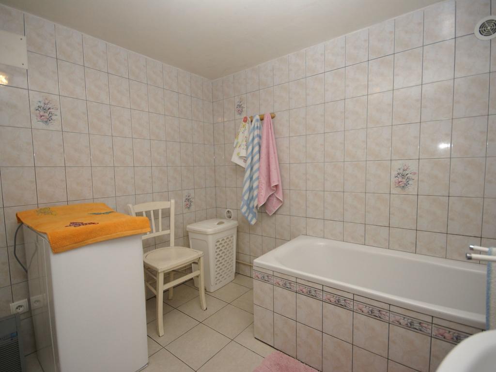 Spacious Holiday Home Near The Forest Esmoulieres 外观 照片
